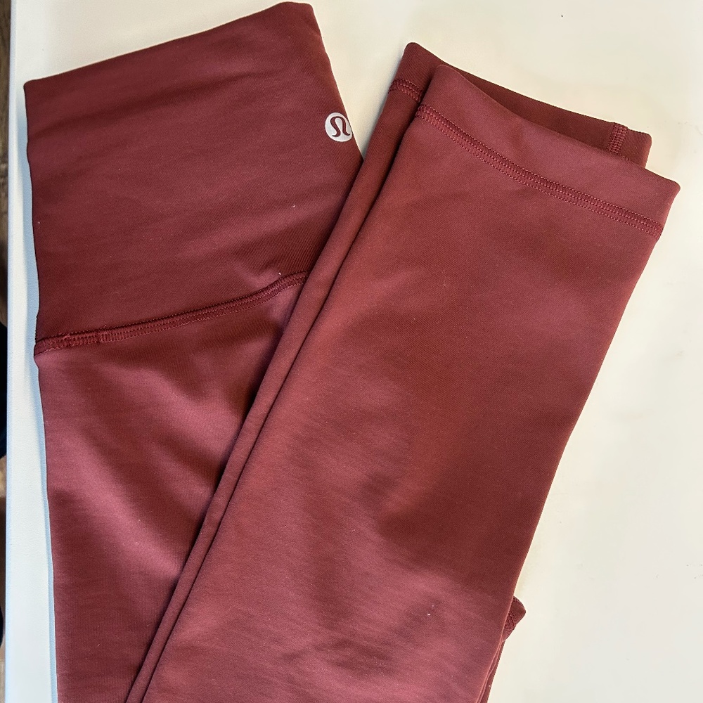 Lululemon Wunder Train High-Rise Crop 21 inch (Size 4)